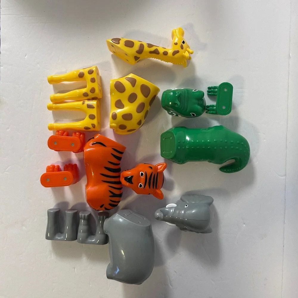 Used SmartMax My First Safari Animals Magnetic Discovery Building Set 18pc Lot